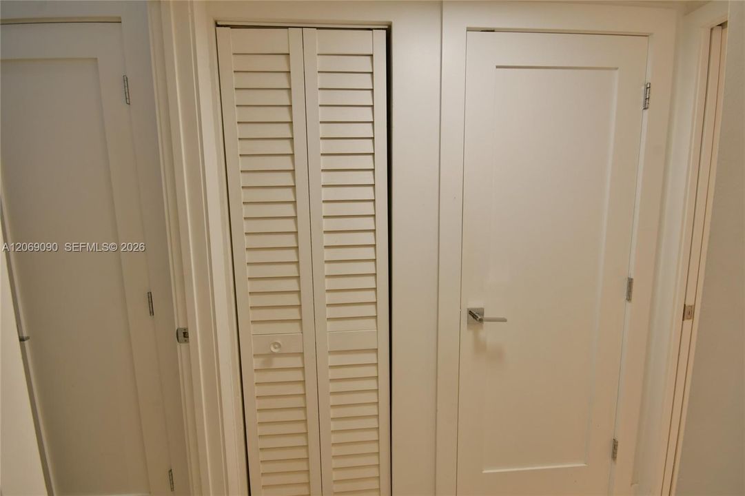 В аренду: $7,500 (3 спален, 2 ванн, 1734 Квадратных фут)