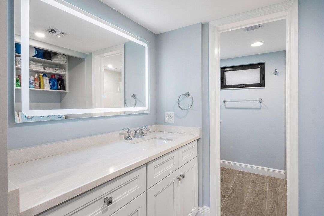Main Bath