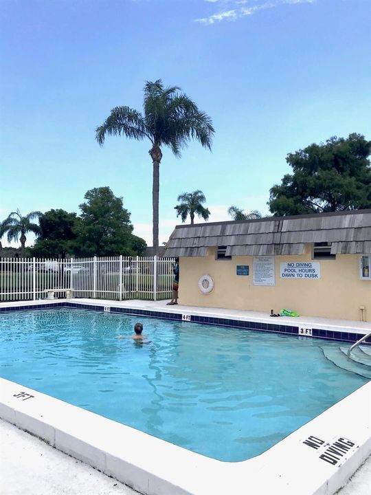 Community pool