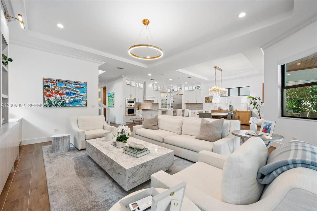 En Venta: $2,500,000 (4 camas, 3 baños, 3539 Pies cuadrados)
