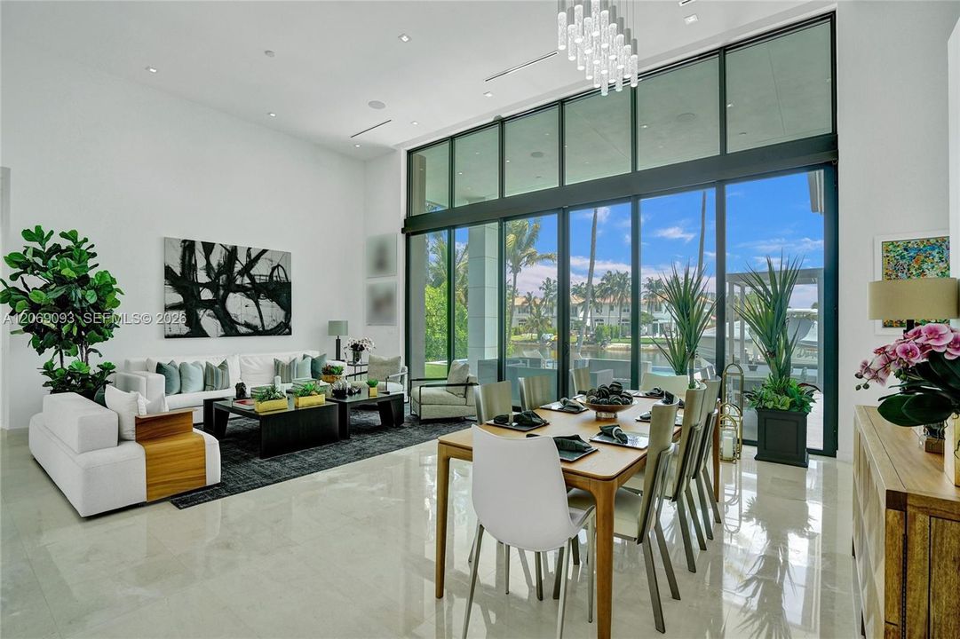 For Sale: $5,933,000 (5 beds, 6 baths, 4644 Square Feet)