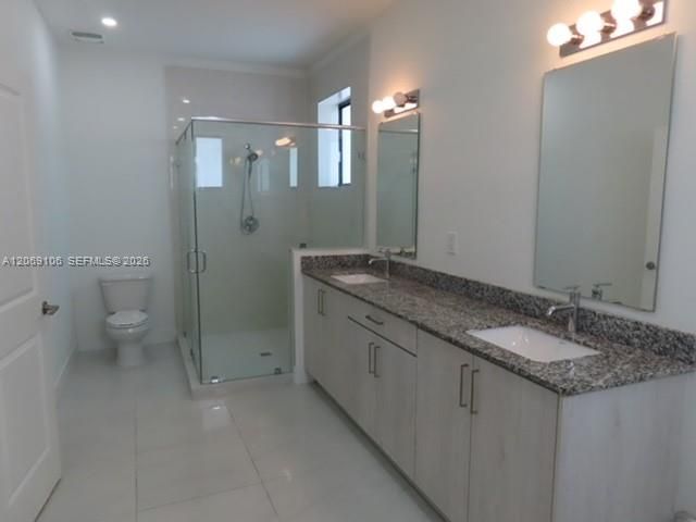 For Rent: $4,800 (5 beds, 4 baths, 0 Square Feet)