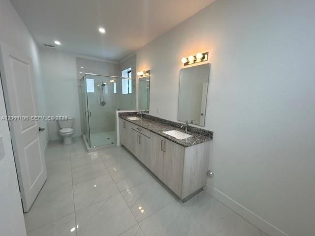 For Rent: $4,800 (5 beds, 4 baths, 0 Square Feet)