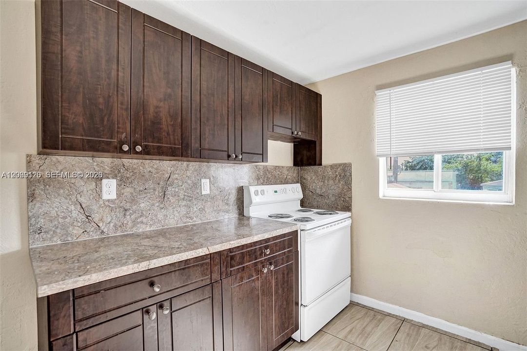 For Sale: $1,250,000 (0 beds, 0 baths, 3658 Square Feet)