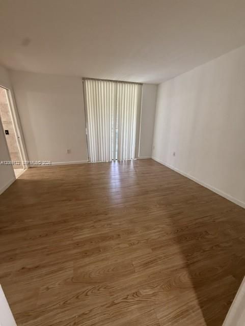En Renta: $2,000 (2 camas, 2 baños, 965 Pies cuadrados)