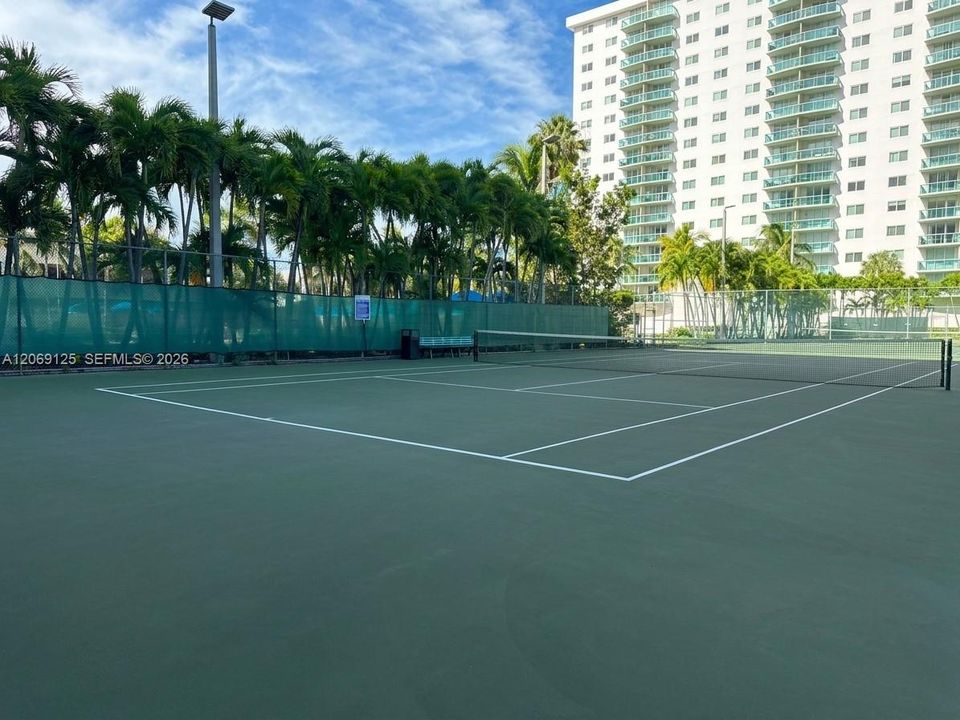 For Rent: $4,000 (2 beds, 2 baths, 1505 Square Feet)