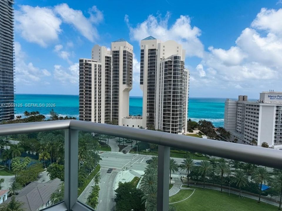 For Rent: $4,000 (2 beds, 2 baths, 1505 Square Feet)