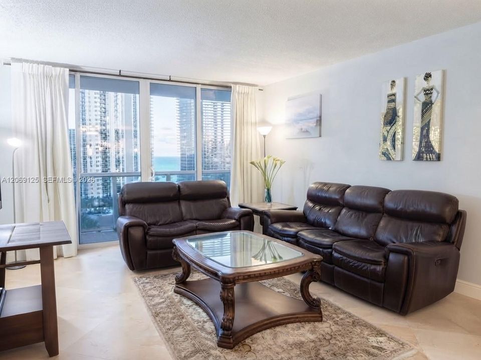 For Rent: $4,000 (2 beds, 2 baths, 1505 Square Feet)
