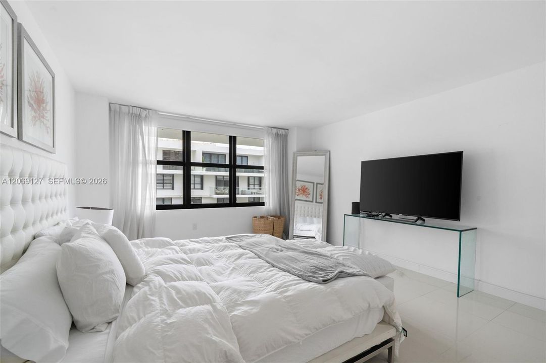 For Rent: $7,500 (2 beds, 2 baths, 1388 Square Feet)