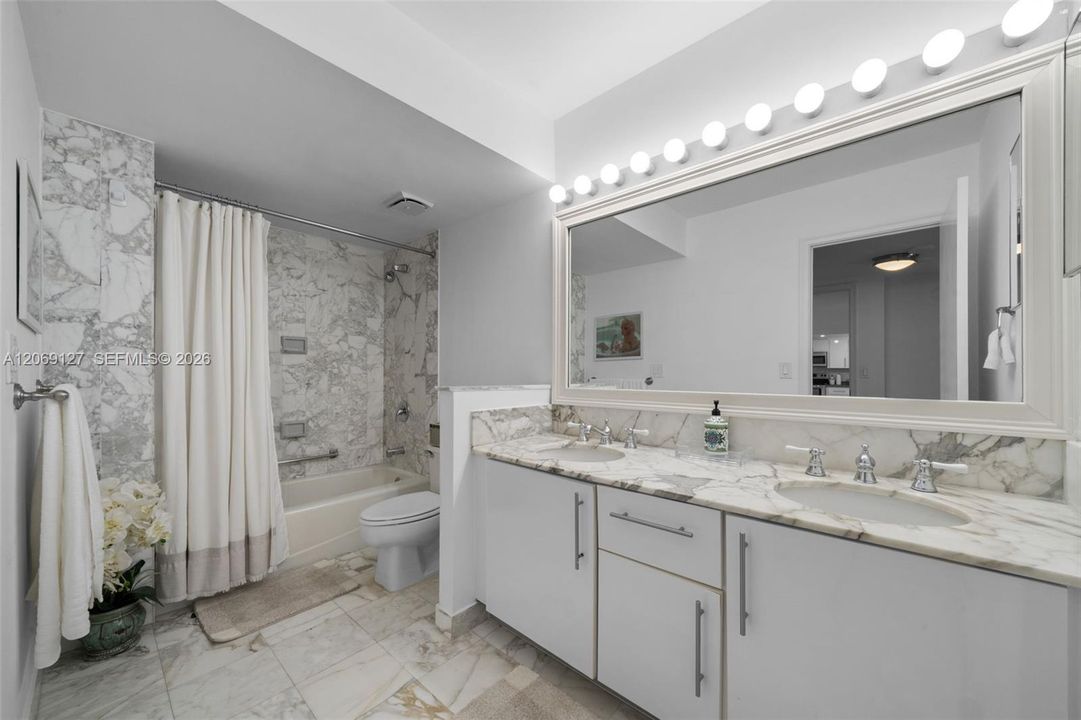 For Rent: $7,500 (2 beds, 2 baths, 1388 Square Feet)