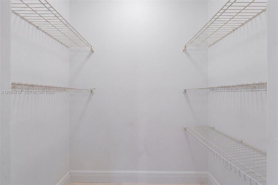 For Rent: $7,500 (2 beds, 2 baths, 1388 Square Feet)