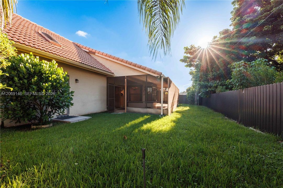For Sale: $699,000 (3 beds, 2 baths, 2075 Square Feet)