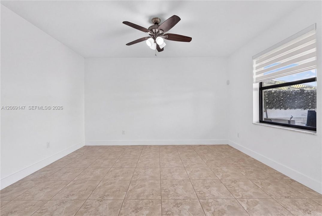 For Sale: $440,000 (3 beds, 2 baths, 1535 Square Feet)
