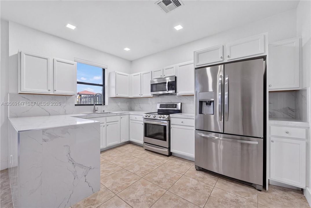 For Sale: $440,000 (3 beds, 2 baths, 1535 Square Feet)
