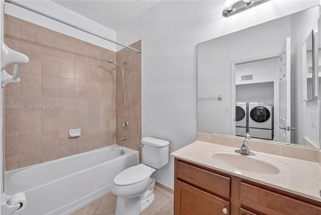 For Sale: $440,000 (3 beds, 2 baths, 1535 Square Feet)