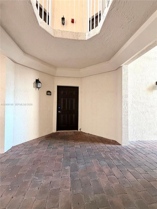 В аренду: $2,950 (3 спален, 2 ванн, 1308 Квадратных фут)