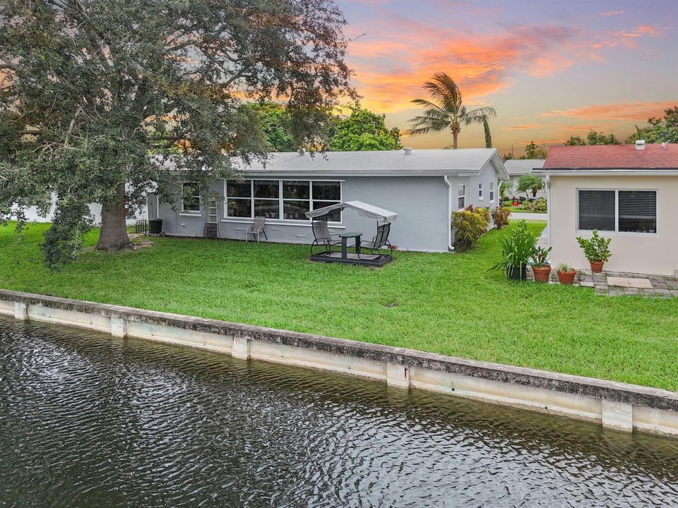 38-web-or-mls-4312 NW 47th St_38