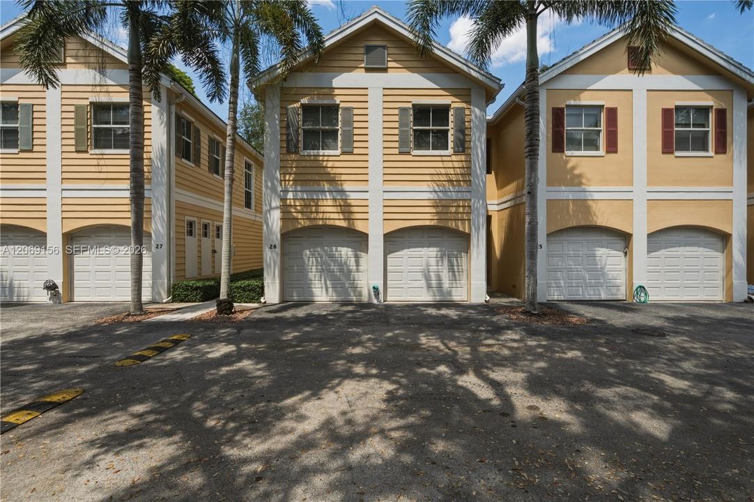 En Venta: $465,000 (3 camas, 2 baños, 1562 Pies cuadrados)