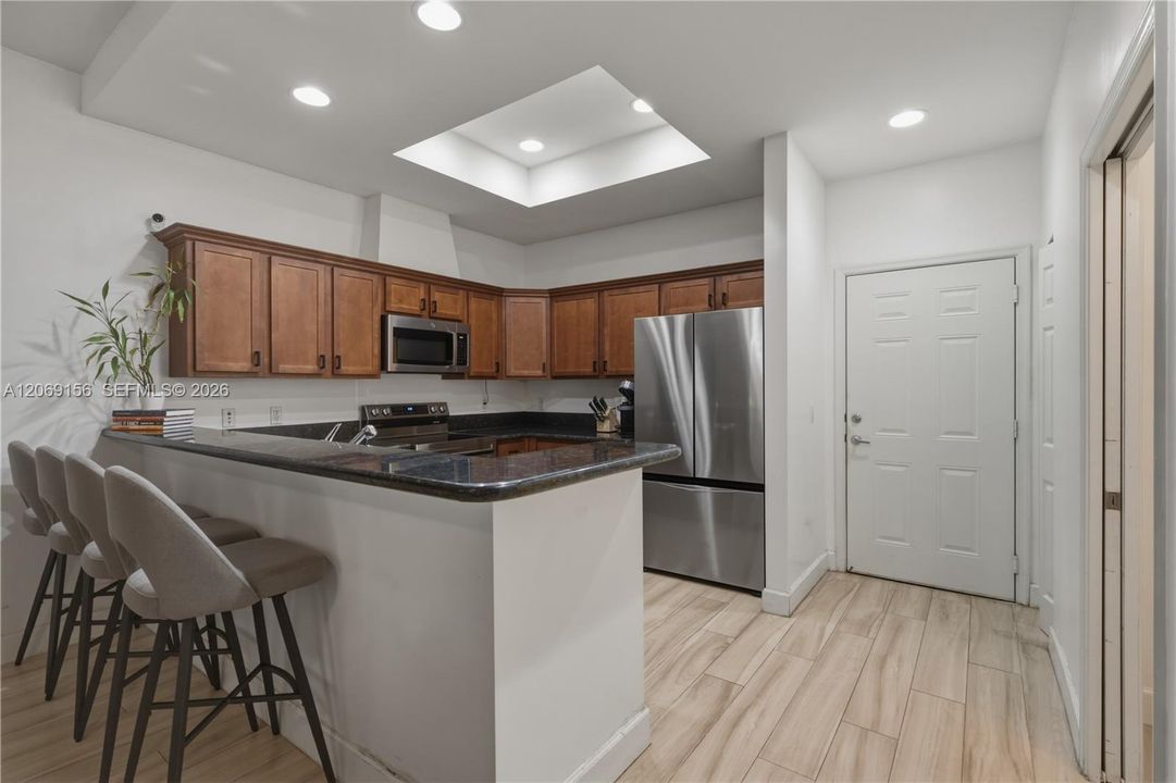 En Venta: $465,000 (3 camas, 2 baños, 1562 Pies cuadrados)