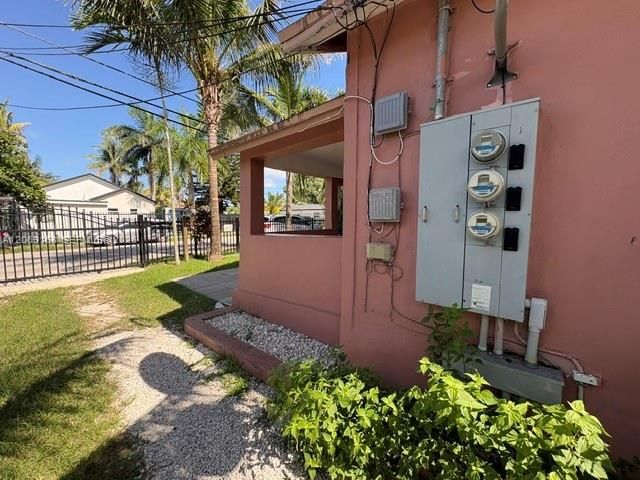 For Sale: $825,000 (0 beds, 0 baths, 1531 Square Feet)