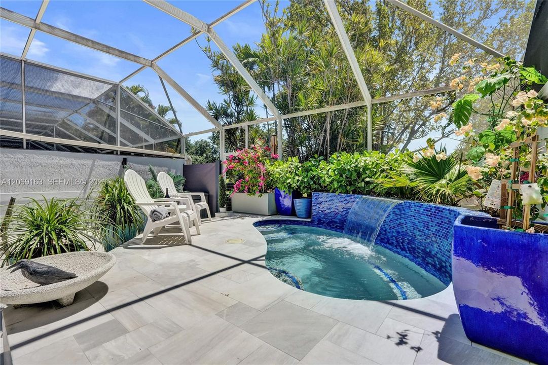 For Rent: $5,499 (3 beds, 3 baths, 2617 Square Feet)