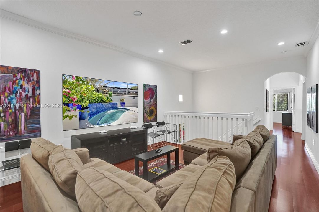 Upstairs Living Area