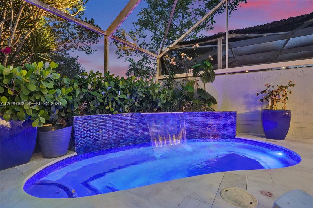For Rent: $5,499 (3 beds, 3 baths, 2617 Square Feet)