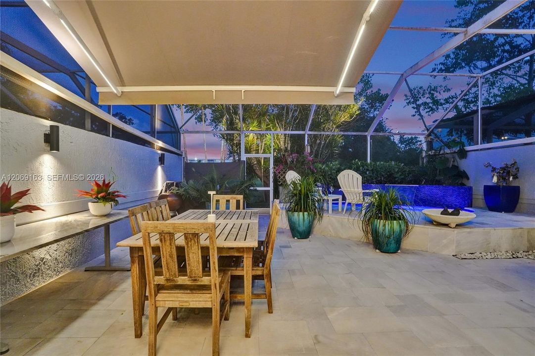 For Rent: $5,499 (3 beds, 3 baths, 2617 Square Feet)