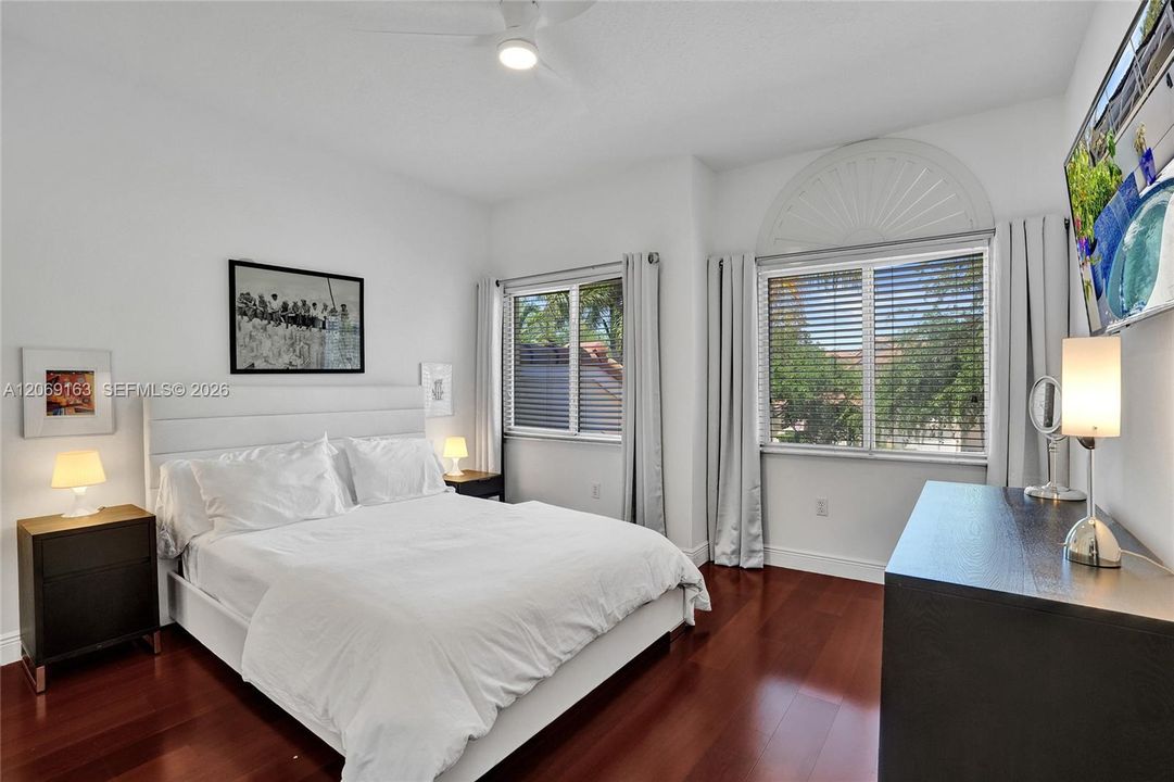 For Rent: $5,499 (3 beds, 3 baths, 2617 Square Feet)