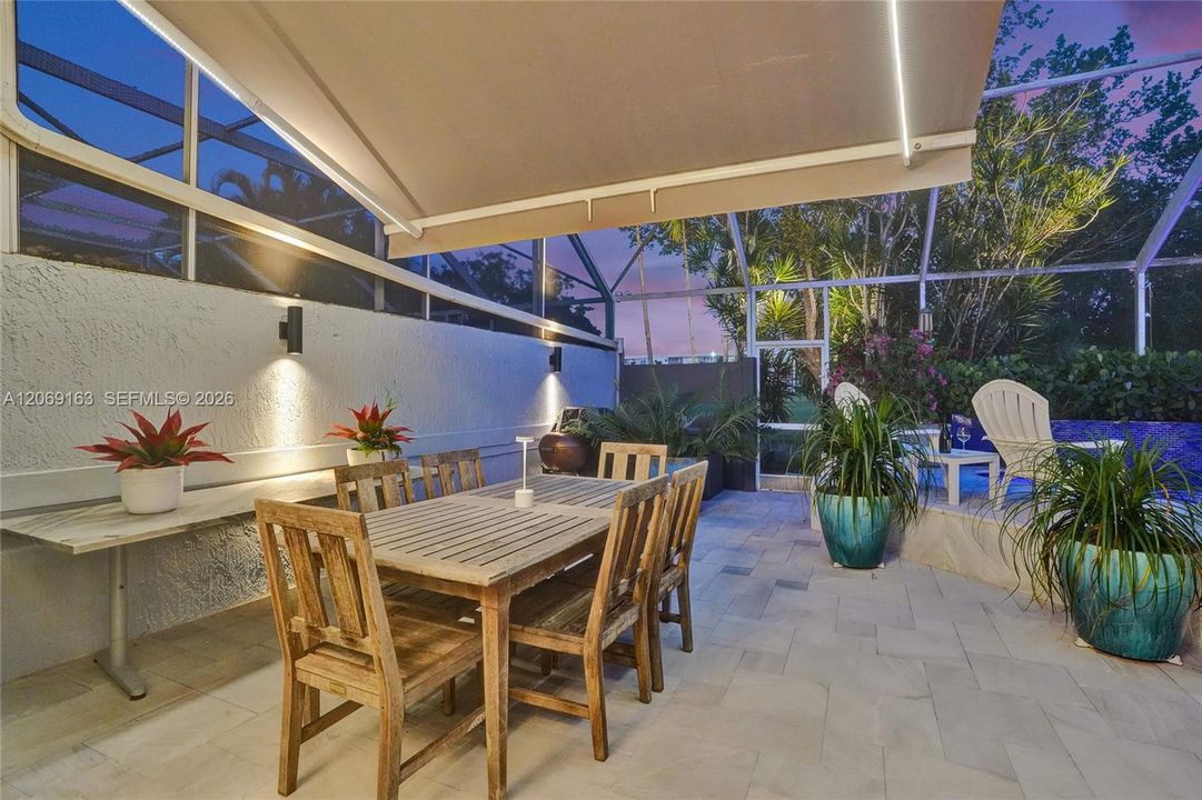 For Rent: $5,499 (3 beds, 3 baths, 2617 Square Feet)