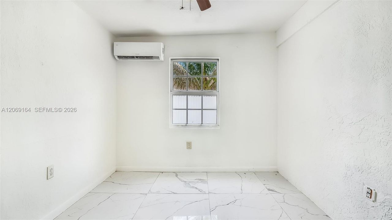 En Venta: $545,000 (4 camas, 4 baños, 0 Pies cuadrados)