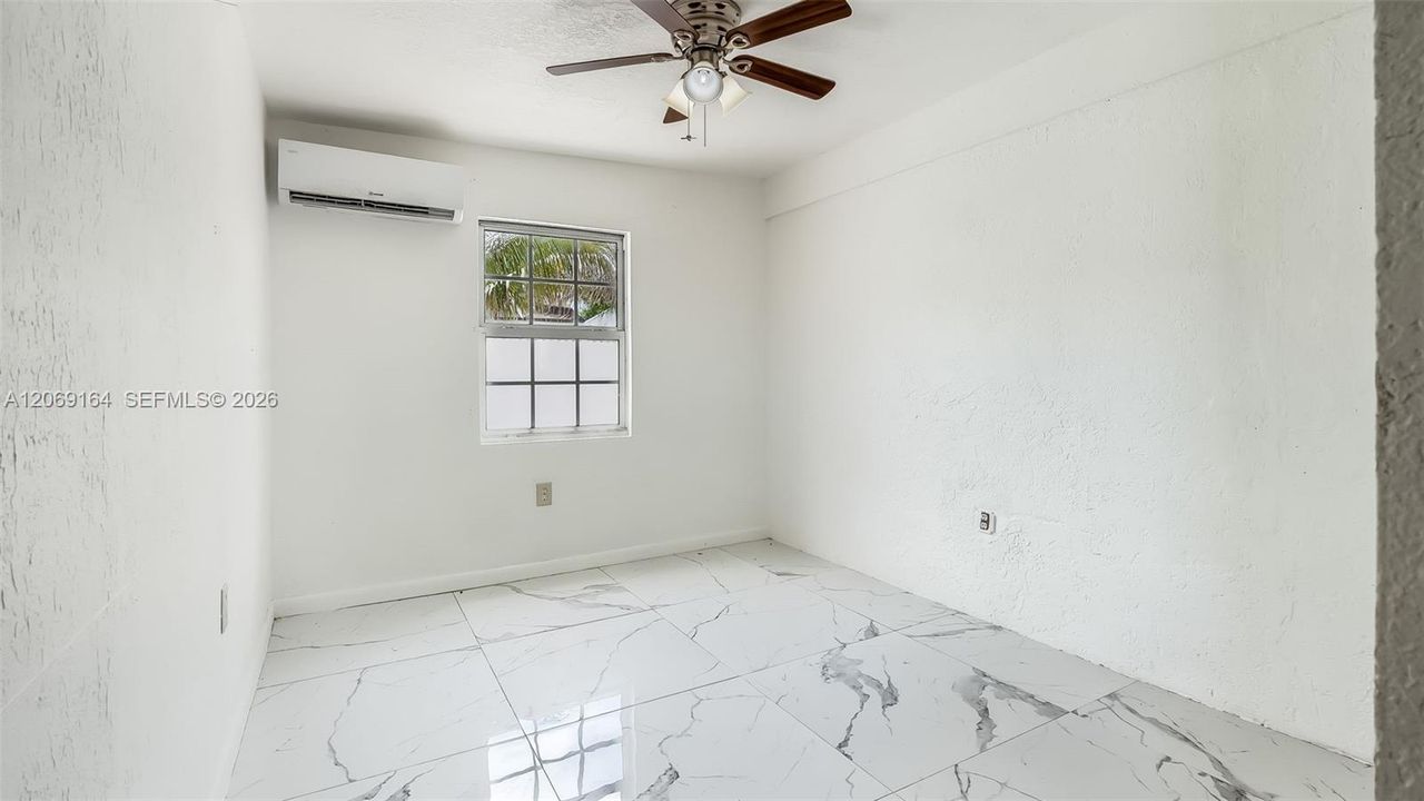 En Venta: $545,000 (4 camas, 4 baños, 0 Pies cuadrados)