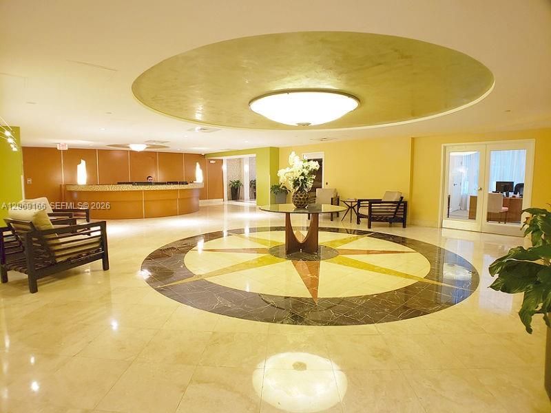 For Sale: $440,000 (2 beds, 2 baths, 1155 Square Feet)