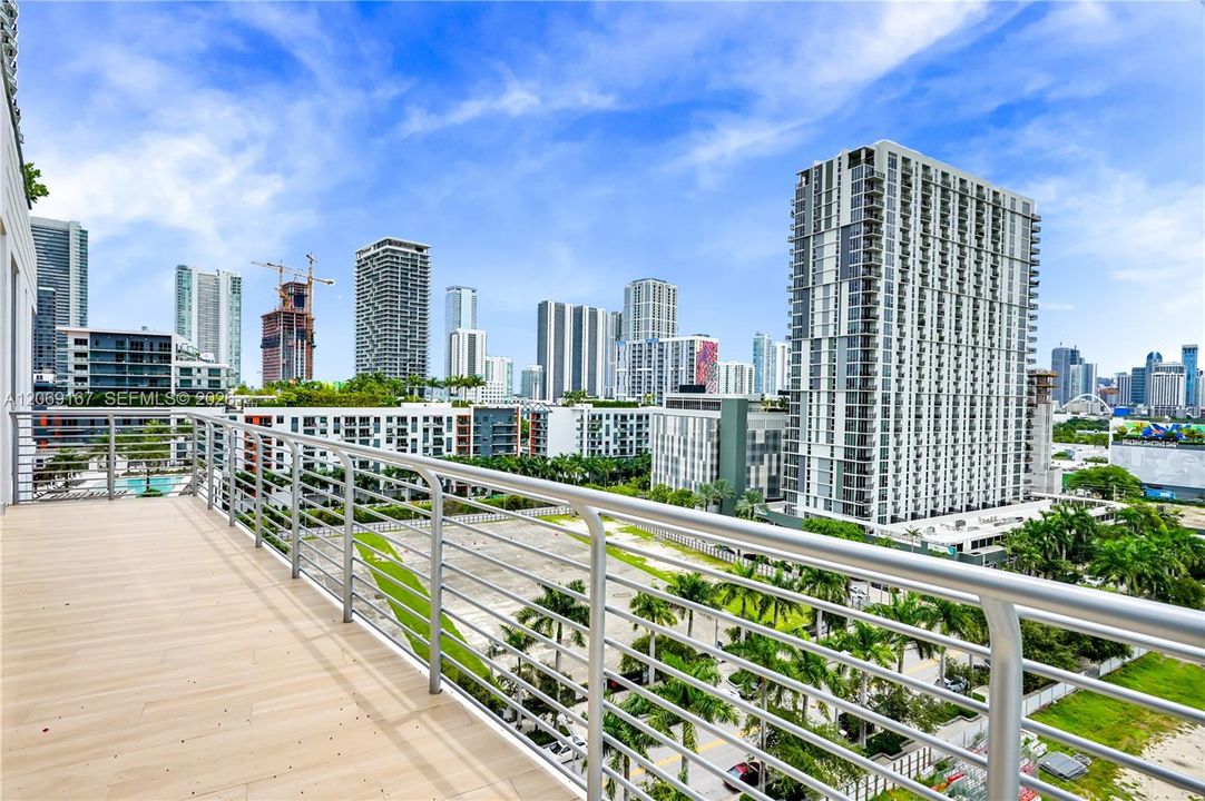 En Venta: $1,350,000 (2 camas, 2 baños, 873 Pies cuadrados)