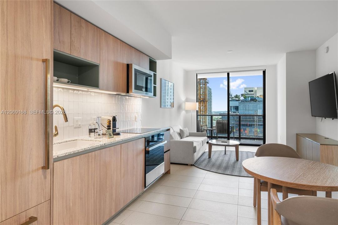 En Venta: $400,000 (1 camas, 1 baños, 588 Pies cuadrados)