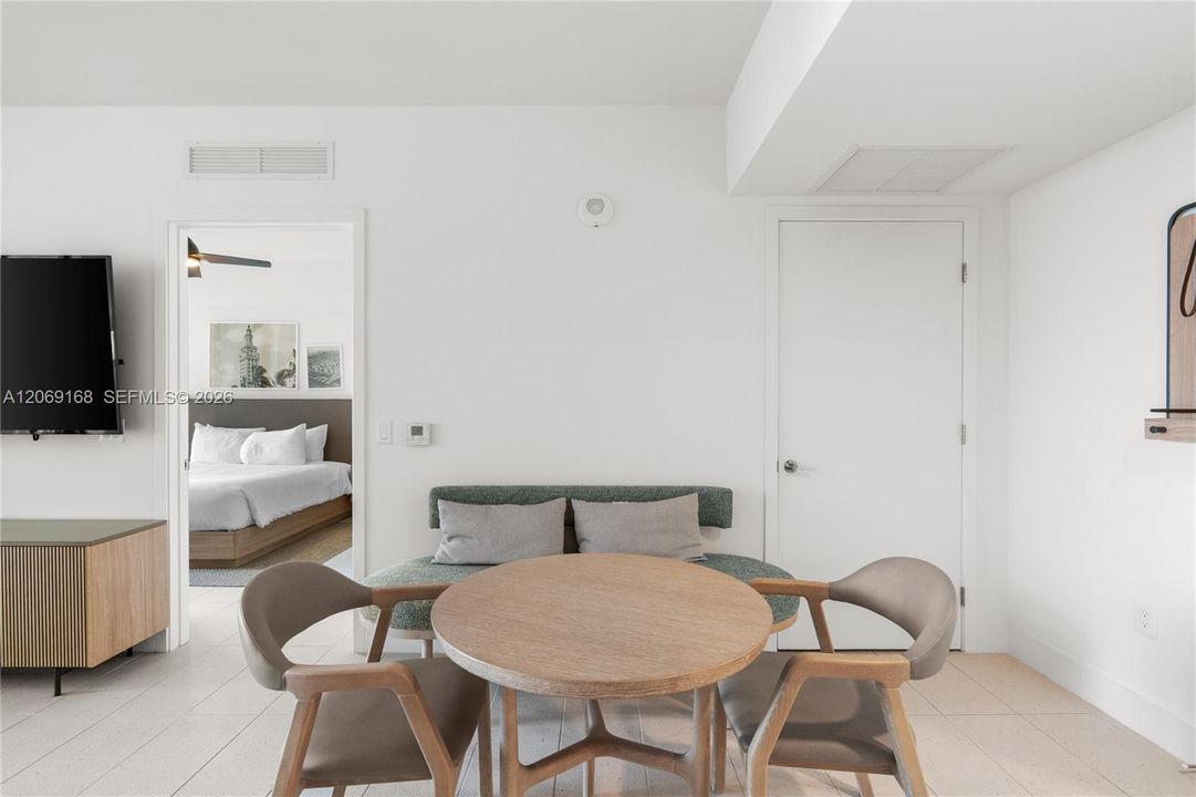 En Venta: $400,000 (1 camas, 1 baños, 588 Pies cuadrados)