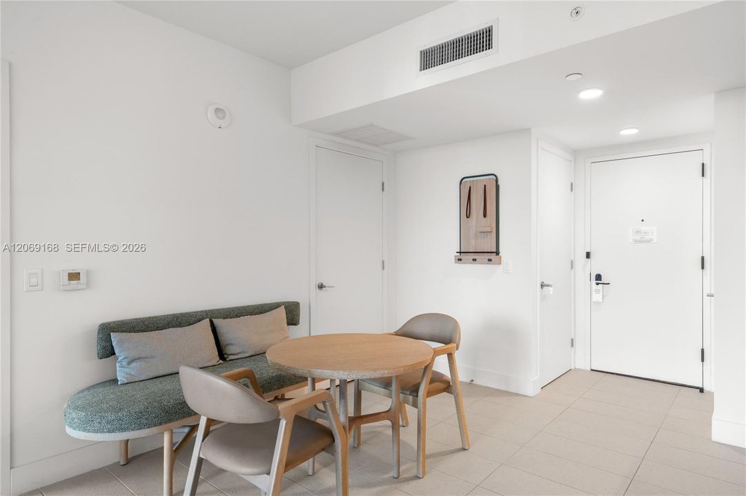 En Venta: $400,000 (1 camas, 1 baños, 588 Pies cuadrados)
