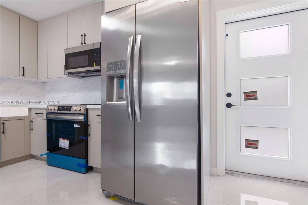 For Sale: $559,000 (3 beds, 1 baths, 1708 Square Feet)