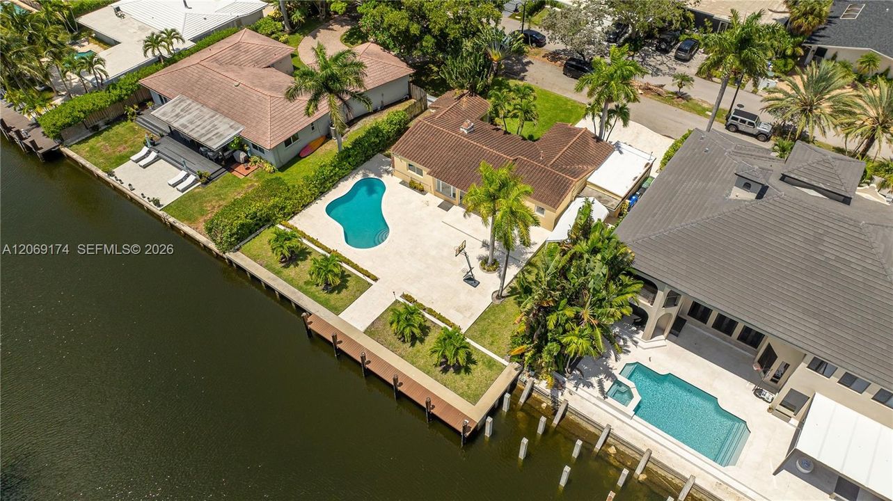 For Rent: $9,500 (3 beds, 3 baths, 1646 Square Feet)