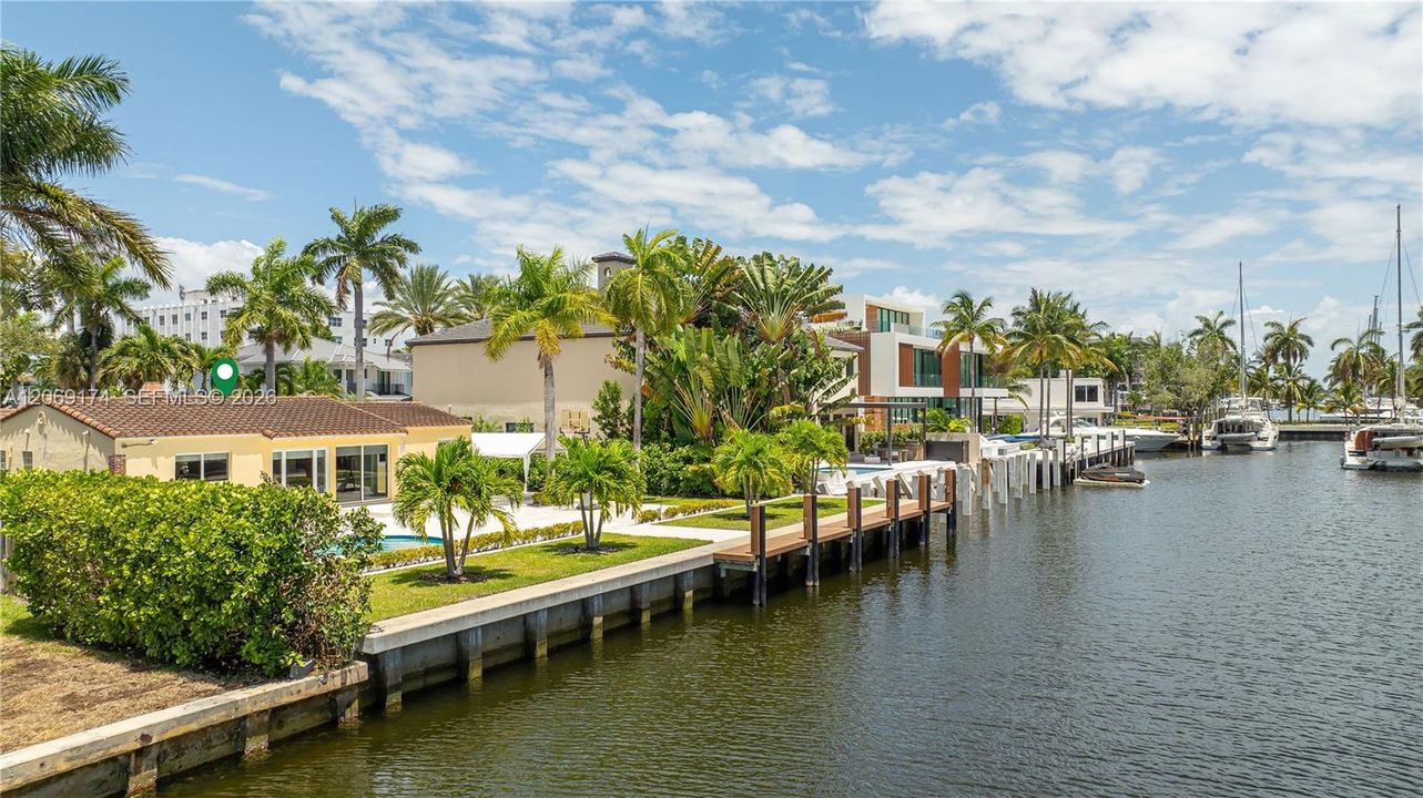 For Rent: $9,500 (3 beds, 3 baths, 1646 Square Feet)