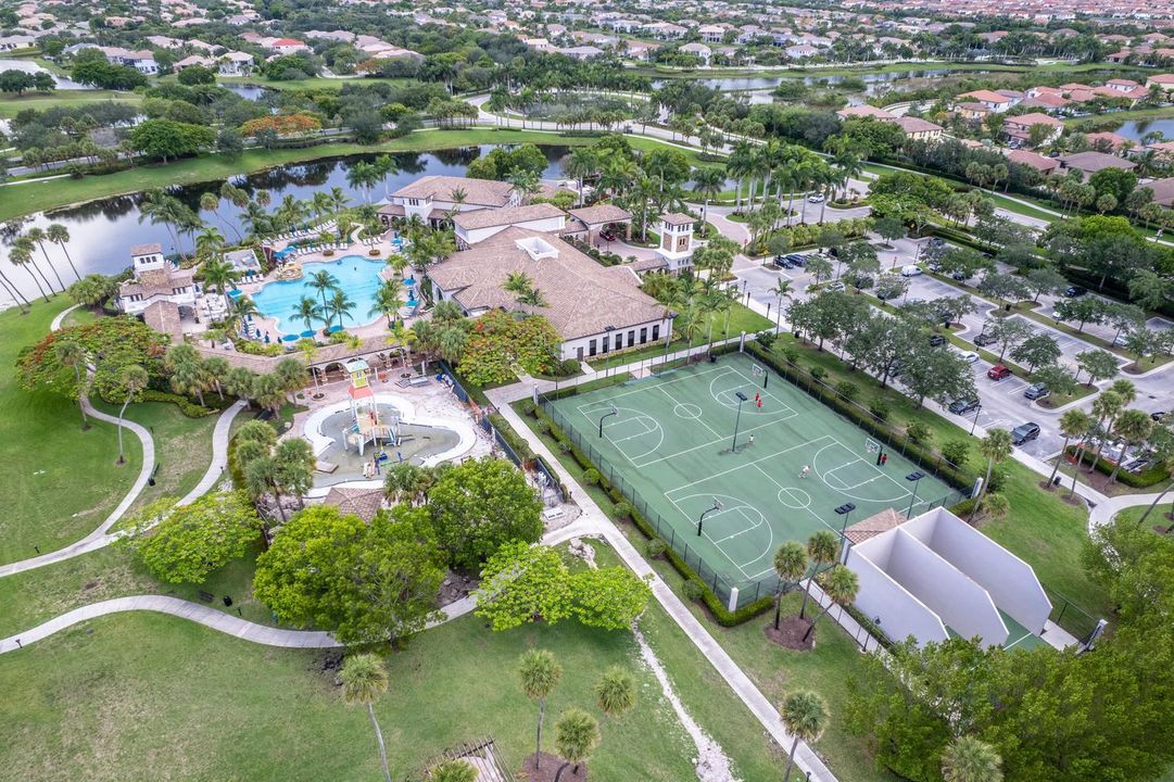 047-051-heron bay amenities-1500x1000
