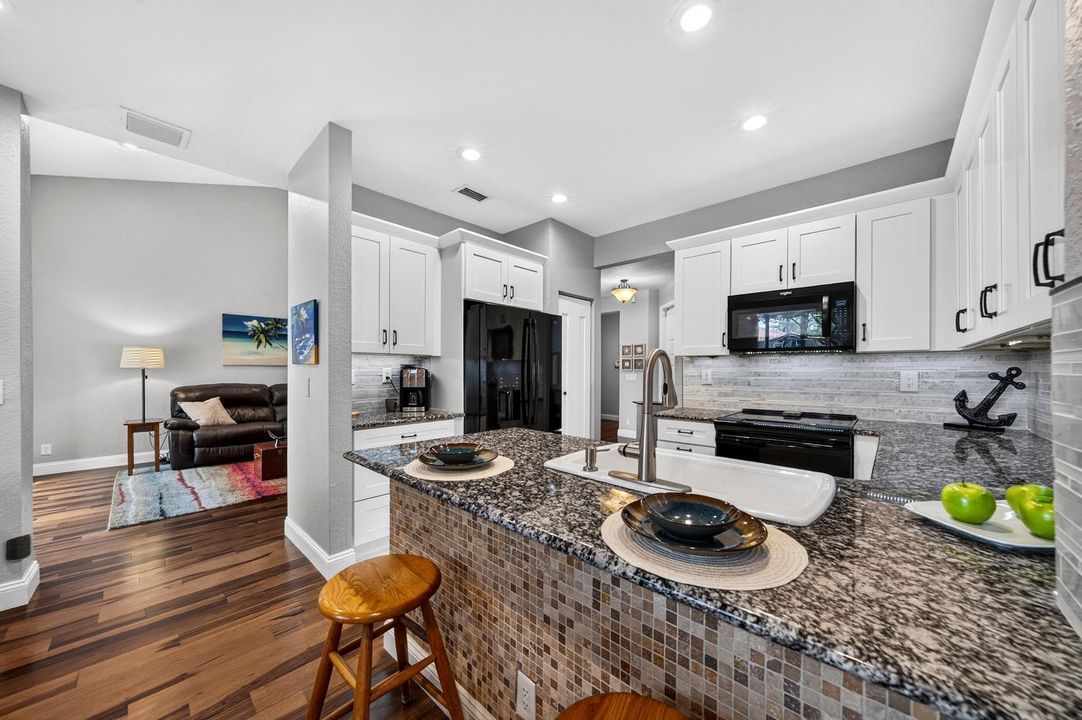 012-036-Kitchen-1500x999