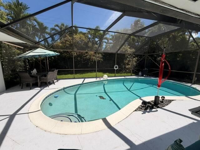 Pool 1