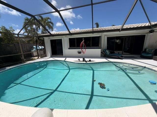 Pool 2
