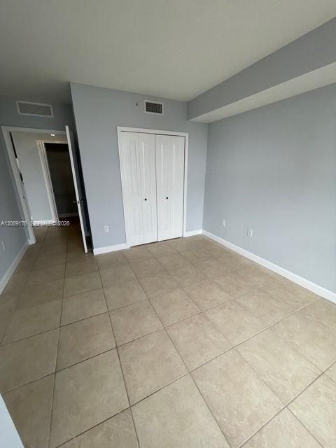 For Sale: $480,000 (2 beds, 2 baths, 1219 Square Feet)