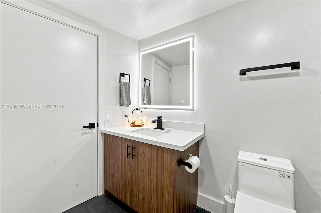 For Rent: $3,200 (1 beds, 1 baths, 791 Square Feet)