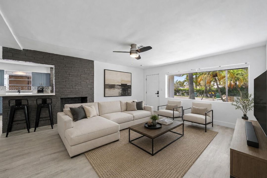 For Rent: $3,500 (3 beds, 2 baths, 1438 Square Feet)