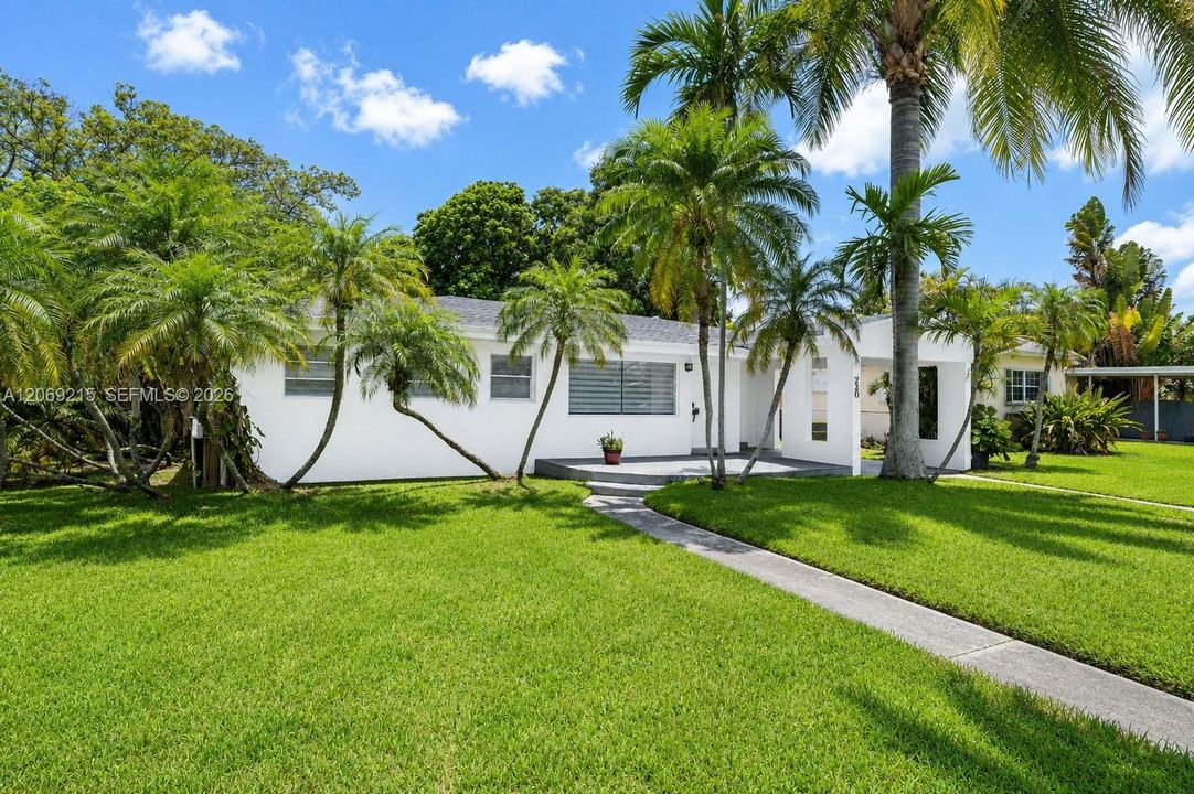 For Rent: $3,500 (3 beds, 2 baths, 1438 Square Feet)
