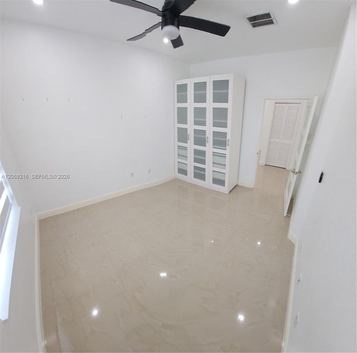 For Rent: $4,000 (3 beds, 2 baths, 1502 Square Feet)