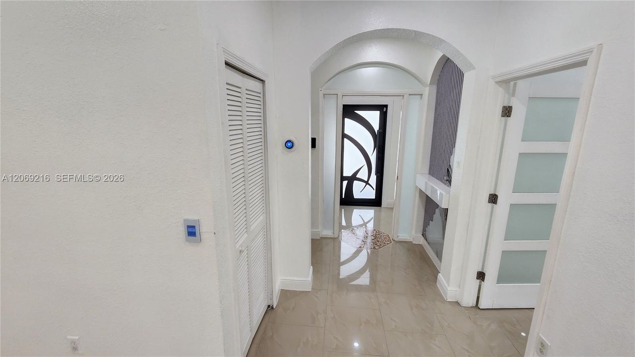 For Rent: $4,000 (3 beds, 2 baths, 1502 Square Feet)